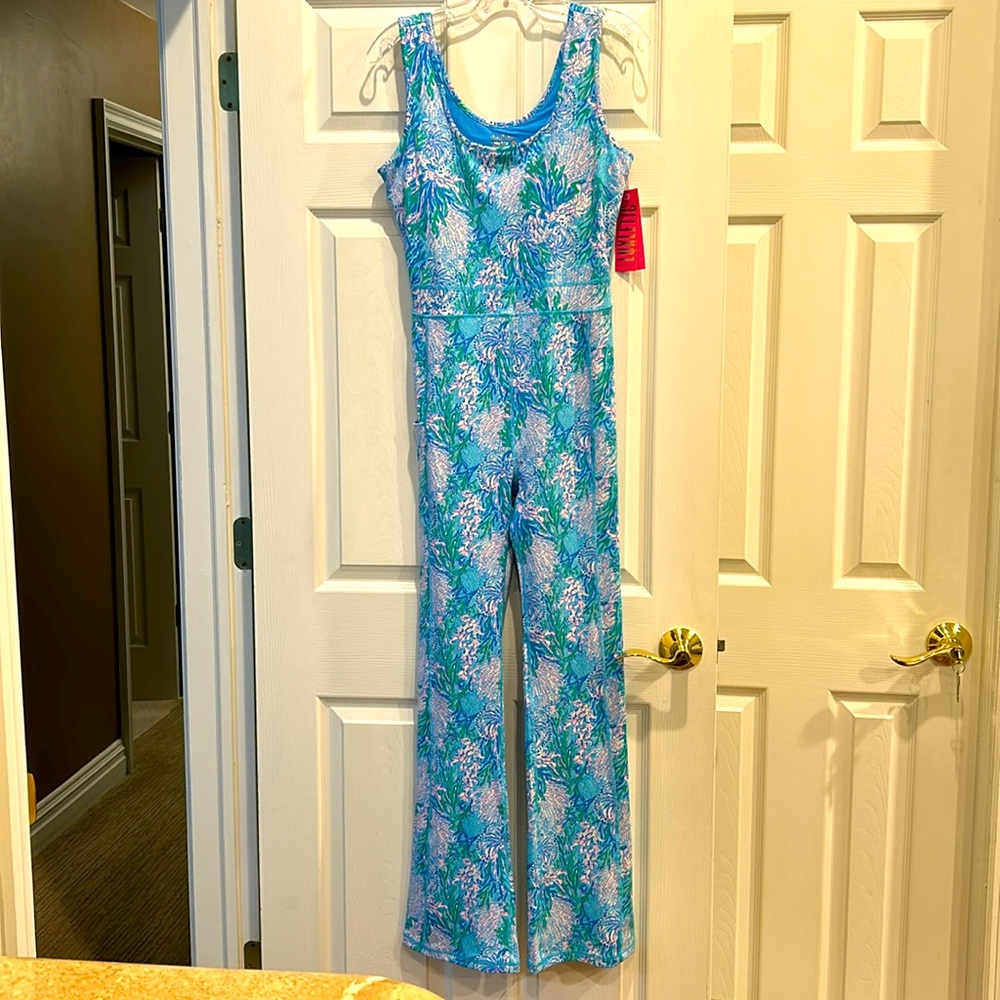 NWT Lilly Pulitzer Carpe Vita Flare Jumpsuit Size Med - Las Olas Aqua Sea print